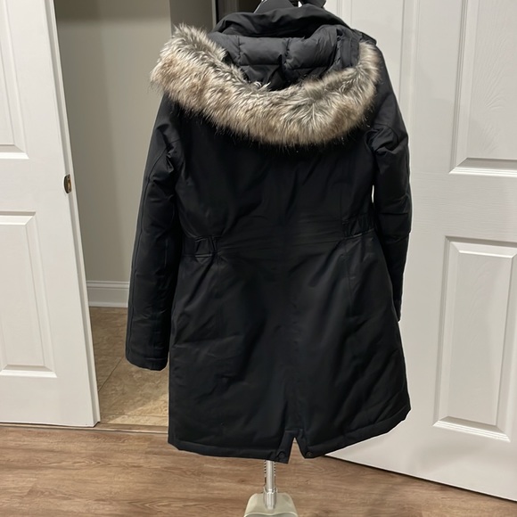 The North Face Jacket - Picture 3 of 6